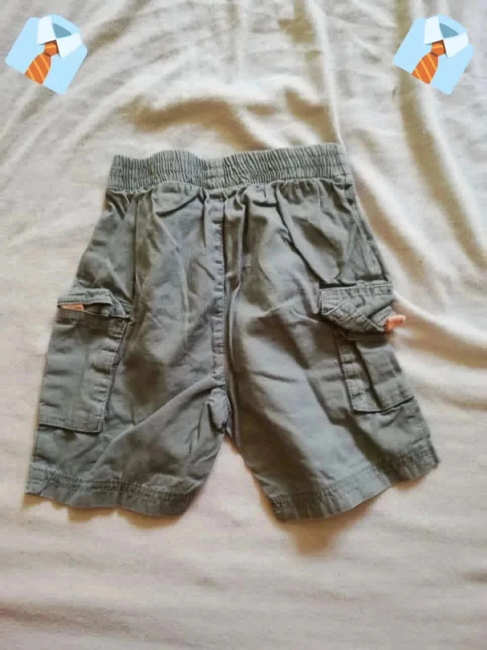 Short bébé gris poches 6 mois Bon état confort été pas cher